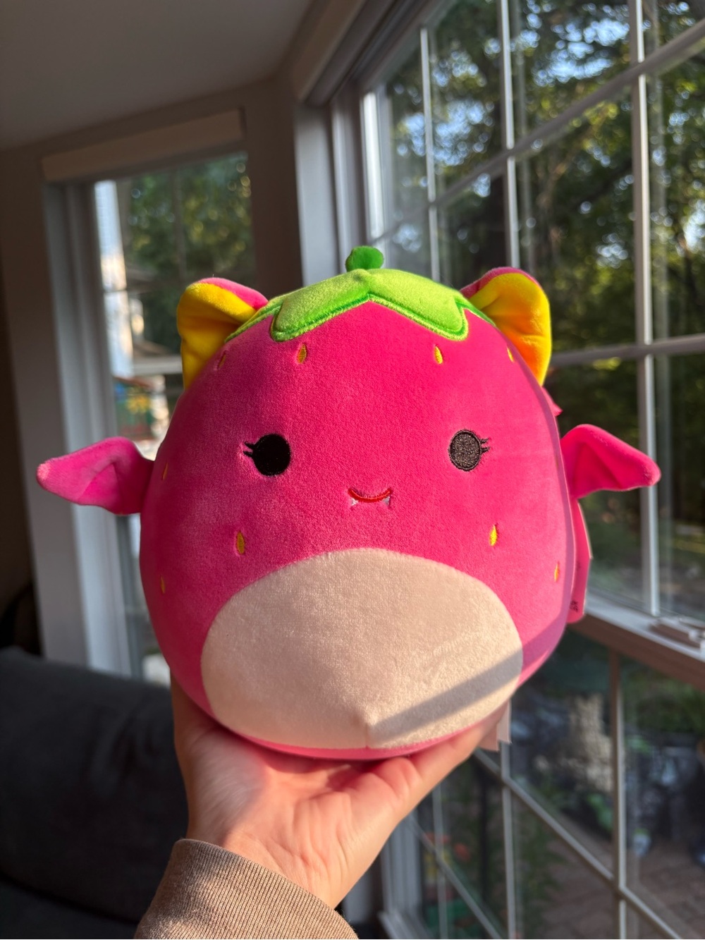 Gwendolyn the pink strawberry bat black light squishmallow NWT 8in